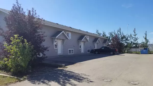 Grande Prairie, AB T8V 4G3,9305, 9309 93 AVE