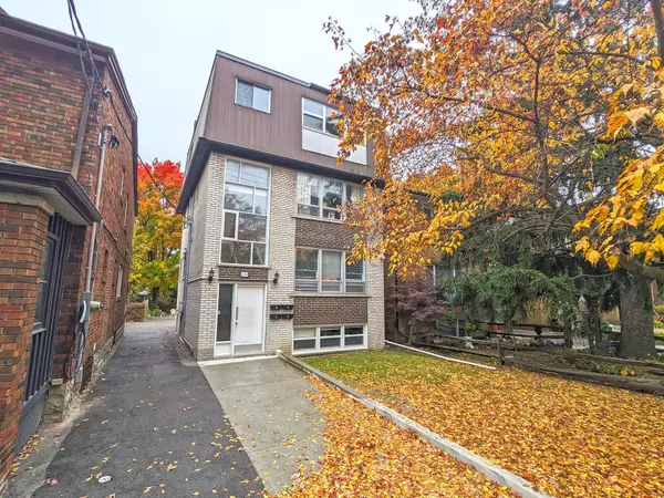 431 Balliol ST #4, Toronto C10, ON M4S 1E1