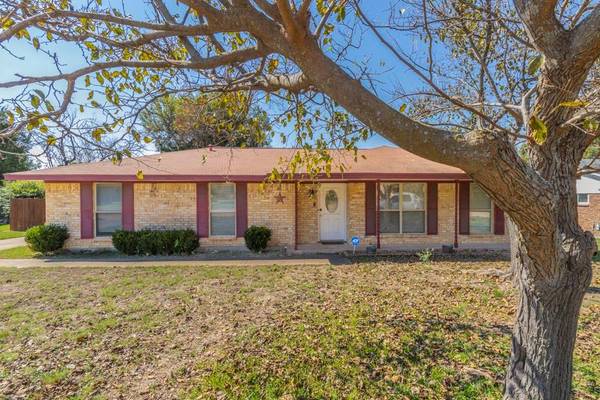 111 N Valley Street, Red Oak, TX 75154