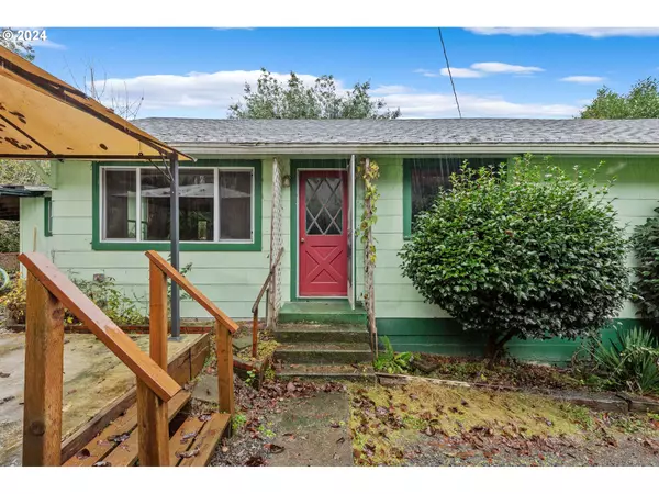 Coquille, OR 97423,355 S FOLSOM CT