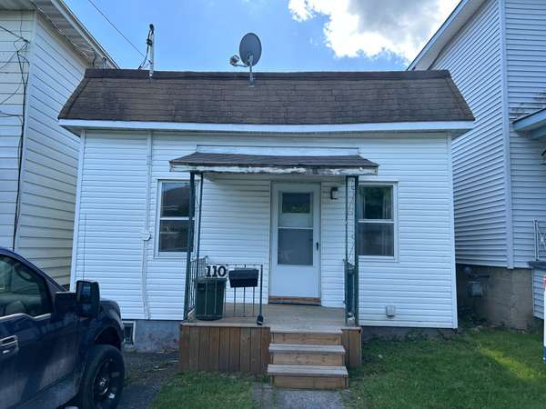 110 Carleton ST, Cornwall, ON K6H 4X2