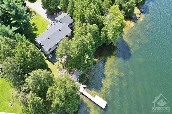 Rideau Lakes, ON K0G 1V0,4537 KINGFISH BAY RD N