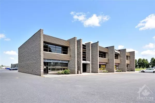 146 COLONNADE RD #15 & 17, Cityview - Parkwoods Hills - Rideau Shore, ON K2E 7Y1