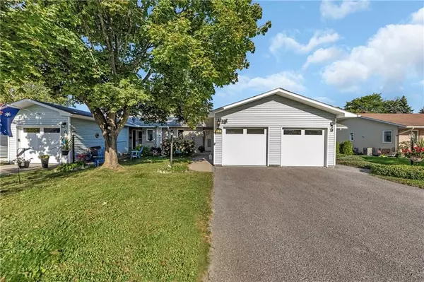 Lanark, ON K7H 3M3,11 LALLY LN