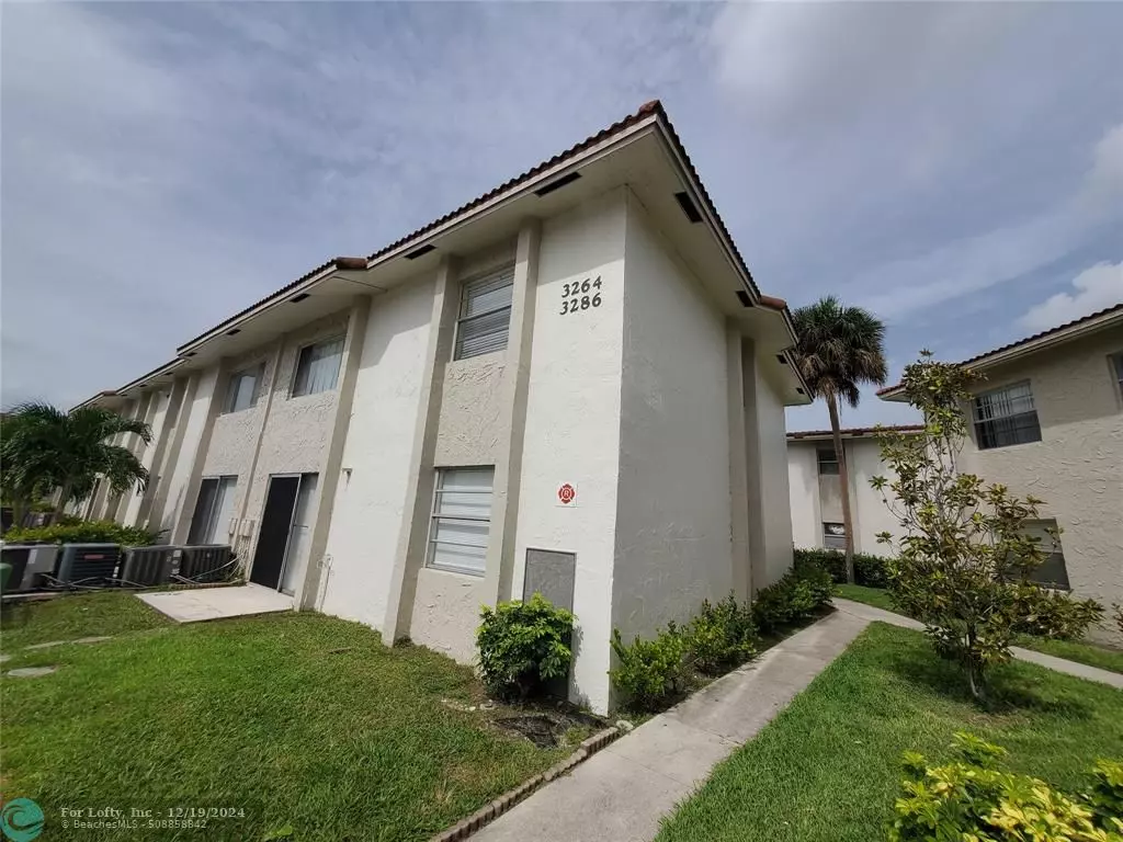 Coral Springs, FL 33065,3278 Coral Ridge Dr  #3278