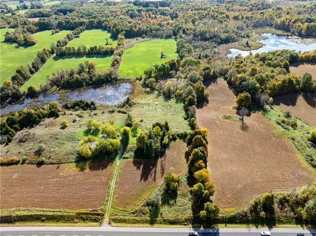 Rideau Lakes, ON K0G 1V0,2826 HIGHWAY 15