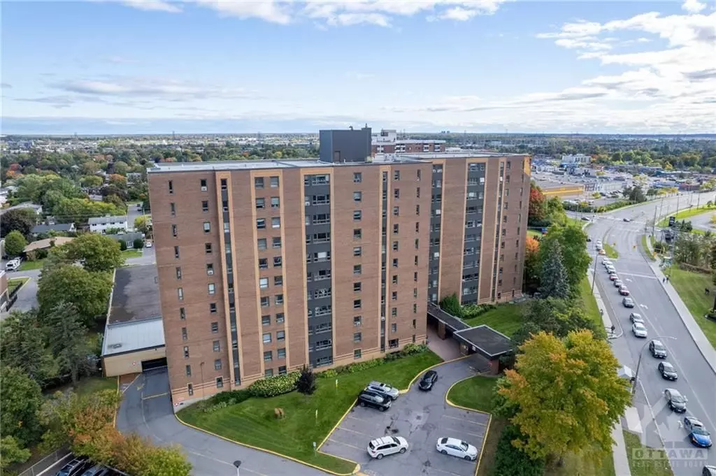 Cityview - Parkwoods Hills - Rideau Shore, ON K2E 6K6,1356 MEADOWLANDS DR E #1007