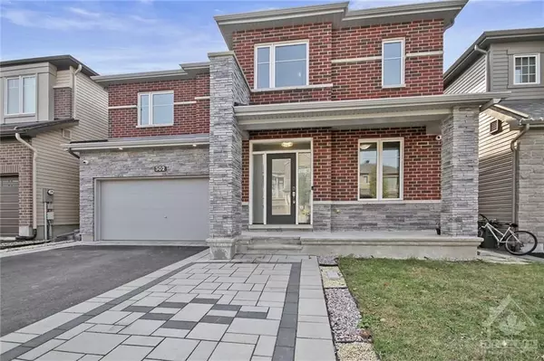 302 EAGLEHEAD CRES, Stittsville - Munster - Richmond, ON K2S 2H9