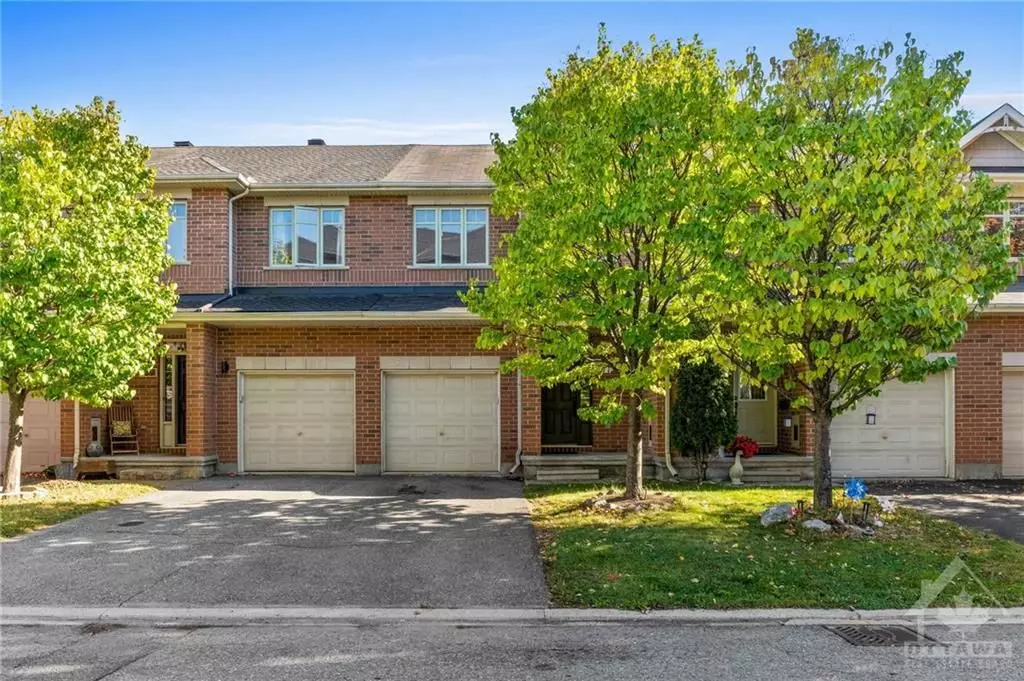 Barrhaven, ON K2J 0J9,171 HORNCHURCH LN