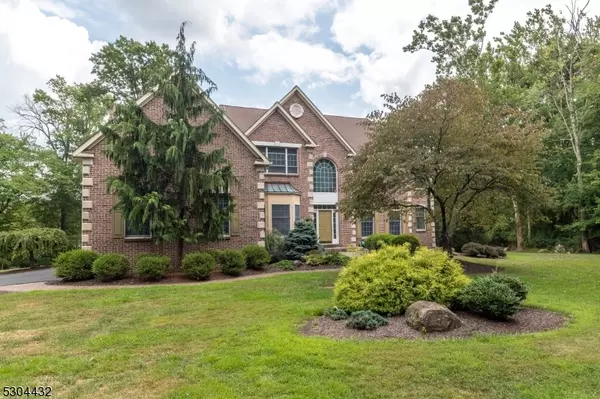 6 Chimney Hill Dr, West Amwell Twp., NJ 08530