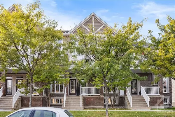 Kanata, ON K2M 0C1,270 KINGHAVEN CRES