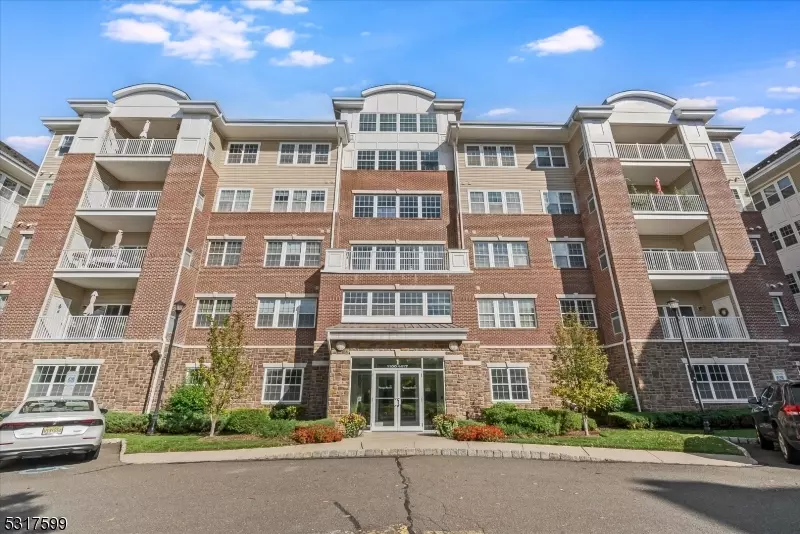 1411 Warrens Way #411, Wanaque Boro, NJ 07465