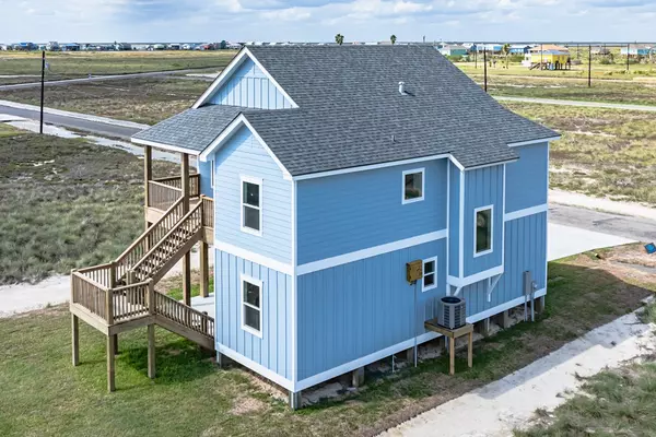 Rockport, TX 78382,613 W Shady Oak Lane