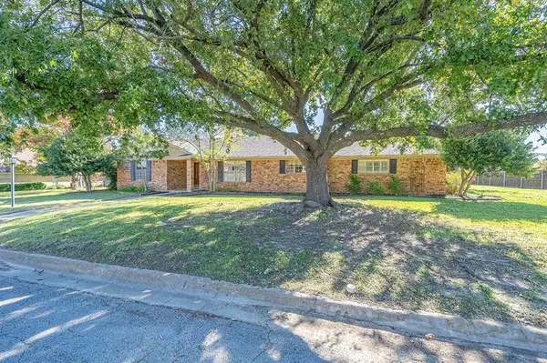 Sanger, TX 76266,222 Hillcrest Street