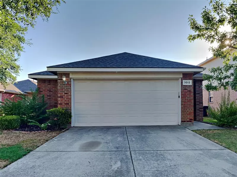 3013 Thicket Bend Court, Fort Worth, TX 76244