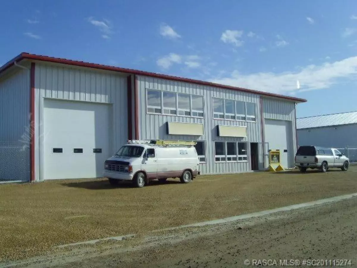 Drumheller, AB T0J 0Y0,42 Hygrade CRES #Bay 1 & 2