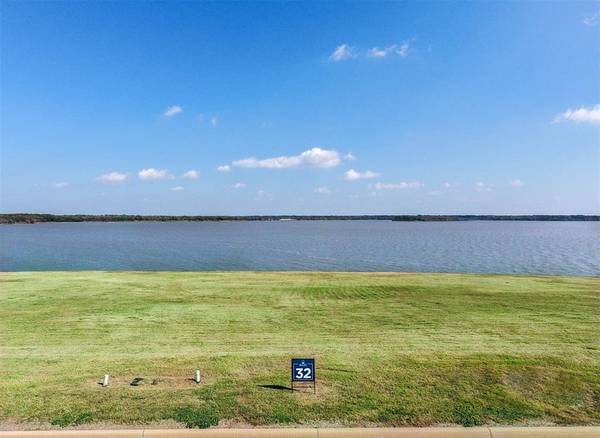 1207 Beacon Shore Drive, Kemp, TX 75143