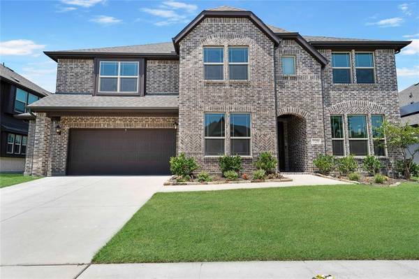 720 Woodview Court,  Anna,  TX 75409