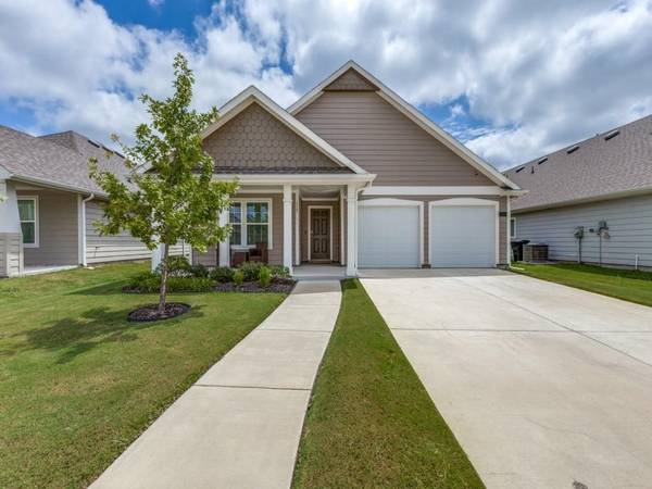 117 Clear Creek Lane, Terrell, TX 75160