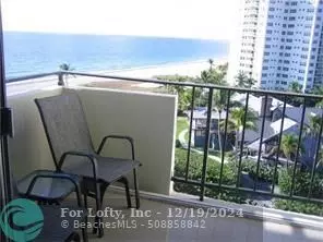 Lauderdale By The Sea, FL 33062,2000 S Ocean Blvd  #8G