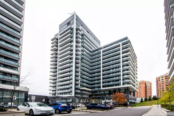 85 Oneida CRES #504, Richmond Hill, ON L4B 0H4