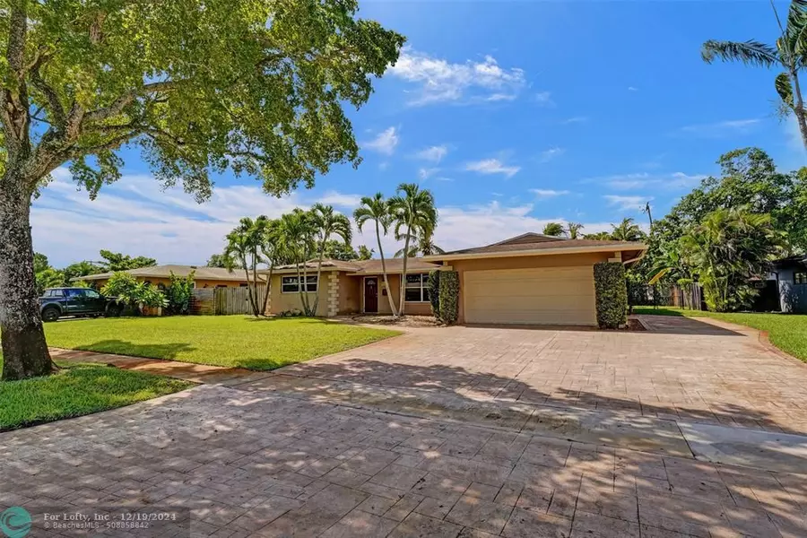 5600 SW 8th St, Plantation, FL 33317