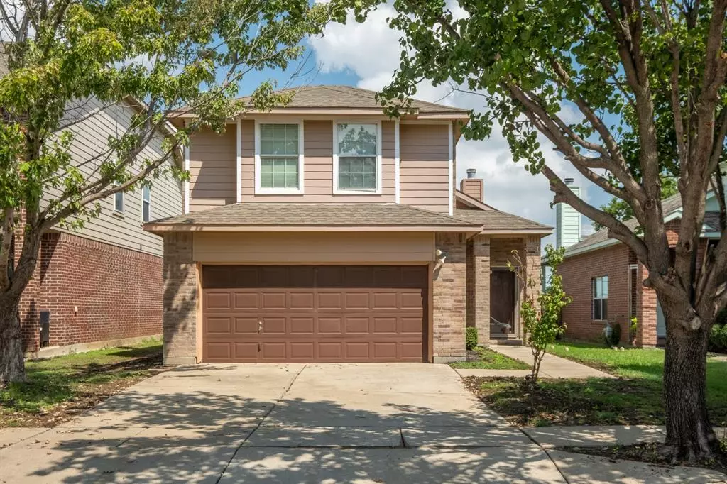 Fort Worth, TX 76179,8912 Sunny Hollow Drive