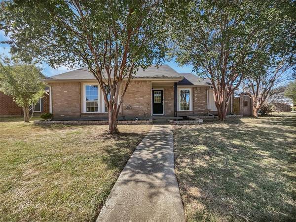 5612 Painter Street,  The Colony,  TX 75056