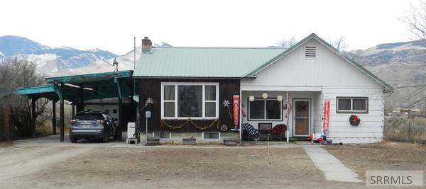 7 Buster Lane, Salmon, ID 83467