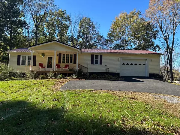 2855 Kents Ridge Rd., Cedar Bluff, VA 24609