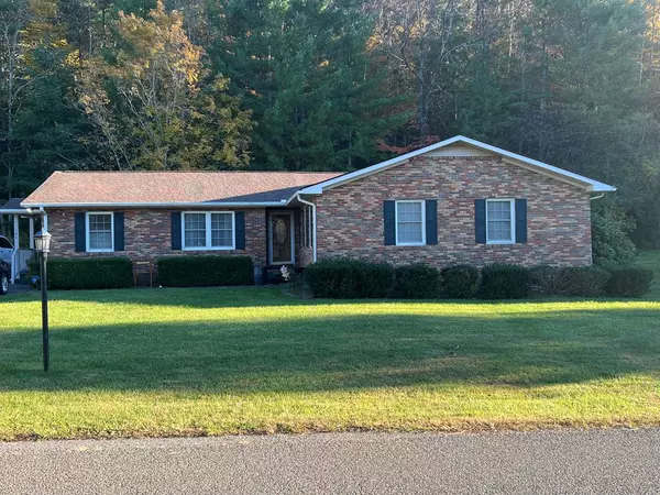 141 Terry Drive, Richlands, VA 24641