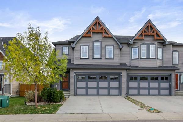 208 Rainbow Falls GN, Chestermere, AB T1X 1S5