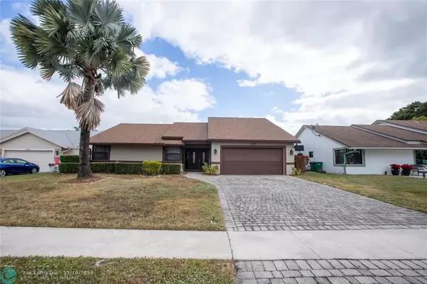 5710 NW 54th Way, Tamarac, FL 33319