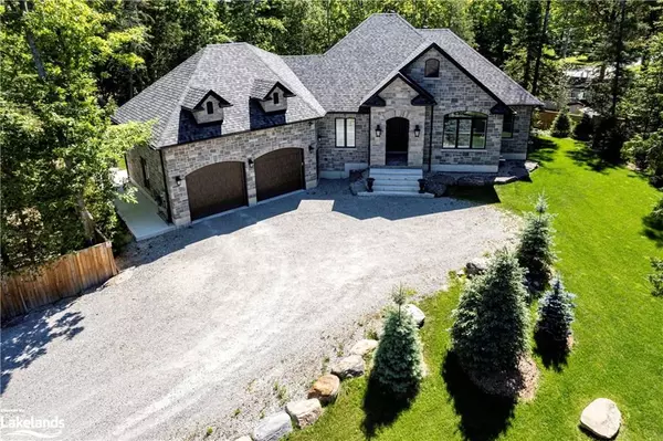 833 EASTDALE DR, Wasaga Beach, ON L9Z 2R5