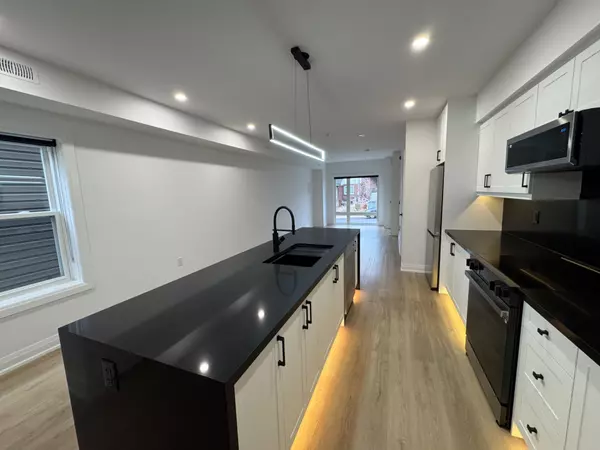 55 Innes AVE #2, Toronto W03, ON M6E 1N1