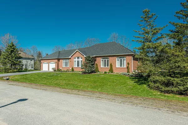 Kingston, ON K7L 4V1,651 Woodland PL