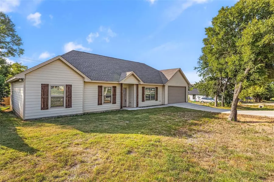 5441 Tin Top Highway, Granbury, TX 76048