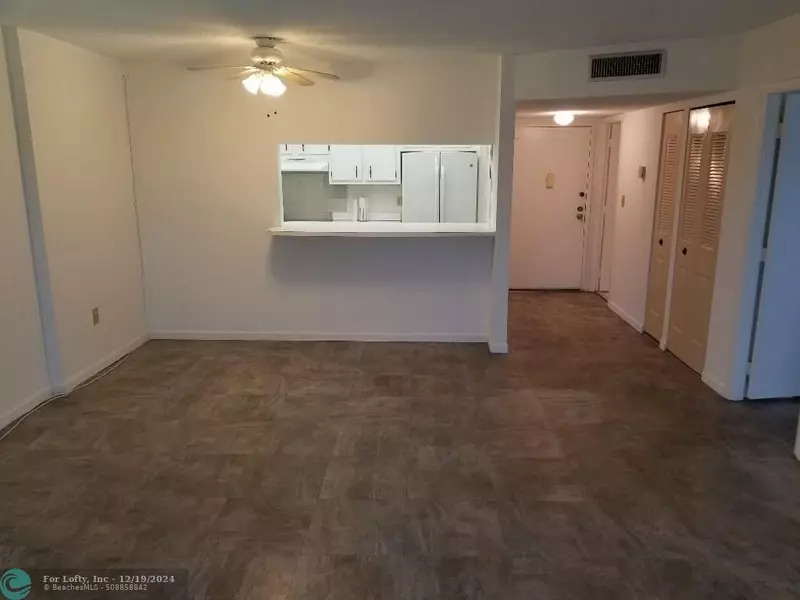 4172 Inverrary Dr  #505, Lauderhill, FL 33319