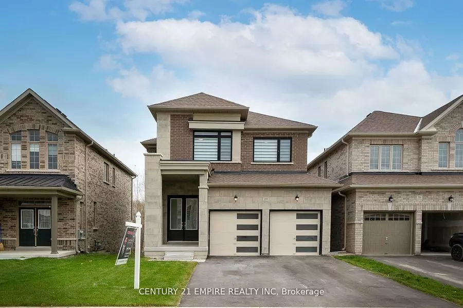 210 Ferragine CRES, Bradford West Gwillimbury, ON L3Z 4B4