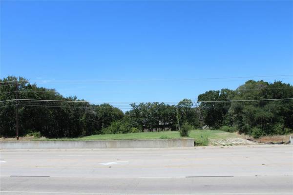 Bedford, TX 76021,1229 N Industrial Boulevard