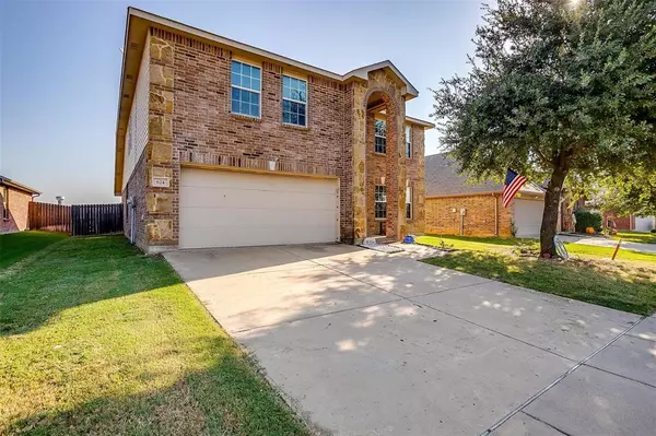 624 Jennifer Drive,  Burleson,  TX 76028