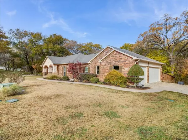 3653 NE County Road 0095, Corsicana, TX 75109