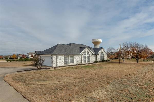 Prosper, TX 75078,1221 Chandler Circle