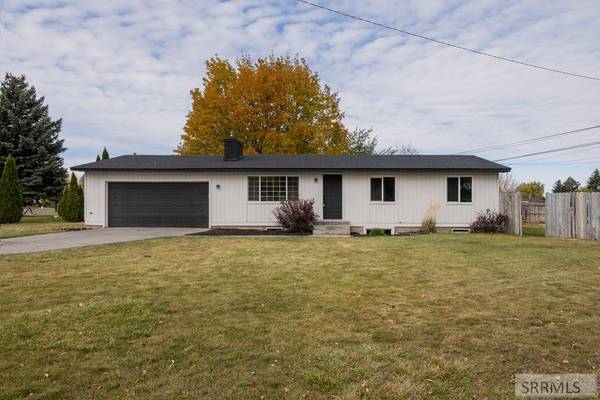 3715 Geneva Drive, Ammon, ID 83406