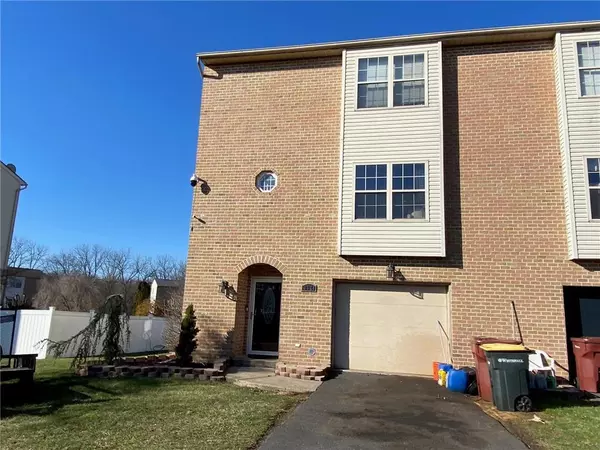 3321 Carl Drive, Whitehall Twp, PA 18052