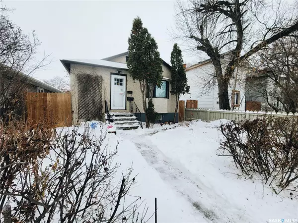 553 9th STREET E, Prince Albert, SK S6V 0Y4