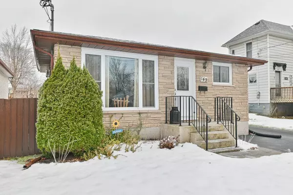 Quinte West, ON K8V 3K3,149 McGill ST