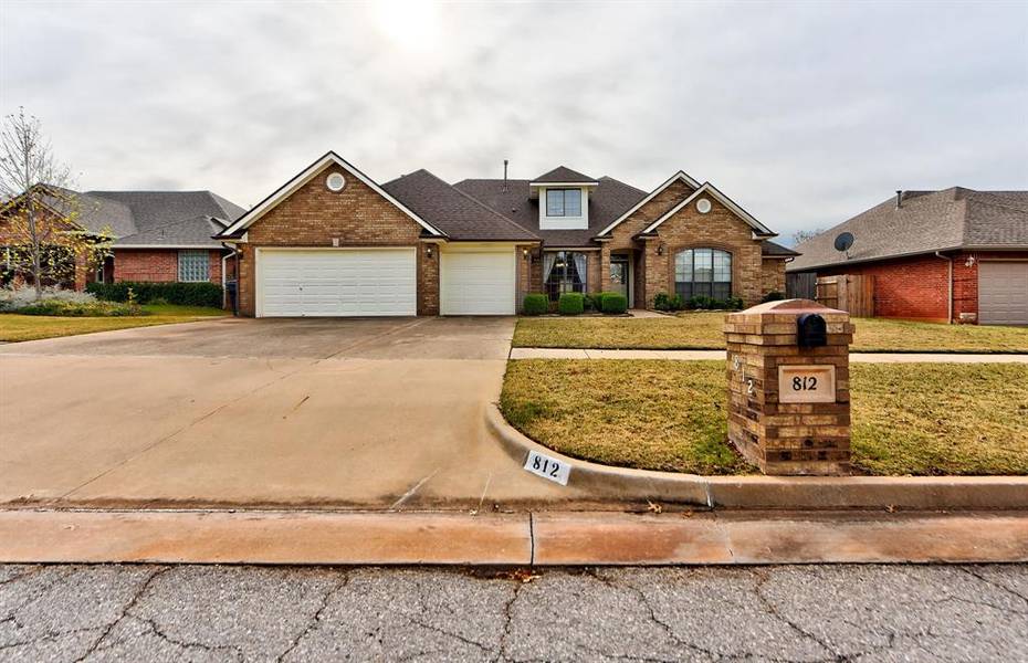 812 NW 143rd Street, Edmond, OK 73013