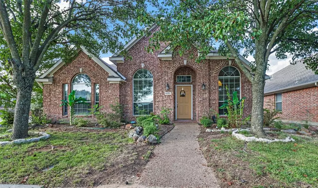 5201 Golden Wheat Lane, Mckinney, TX 75070