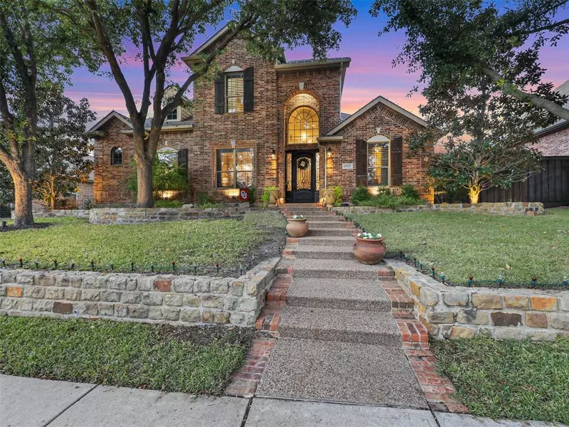 15132 Mountain Creek Trail, Frisco, TX 75035